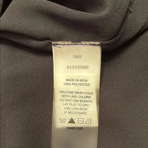 NWT Vince Camuto Black and Gold Dress; Perfect for New Years Eve - Picture 12 of 15